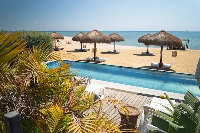 Day use at Fins beach club, Sokhna